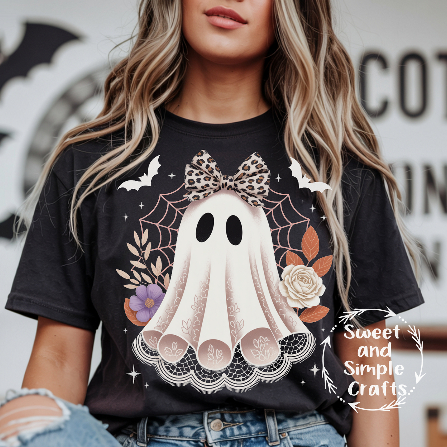 Ghost lace with leopard bow T-shirt