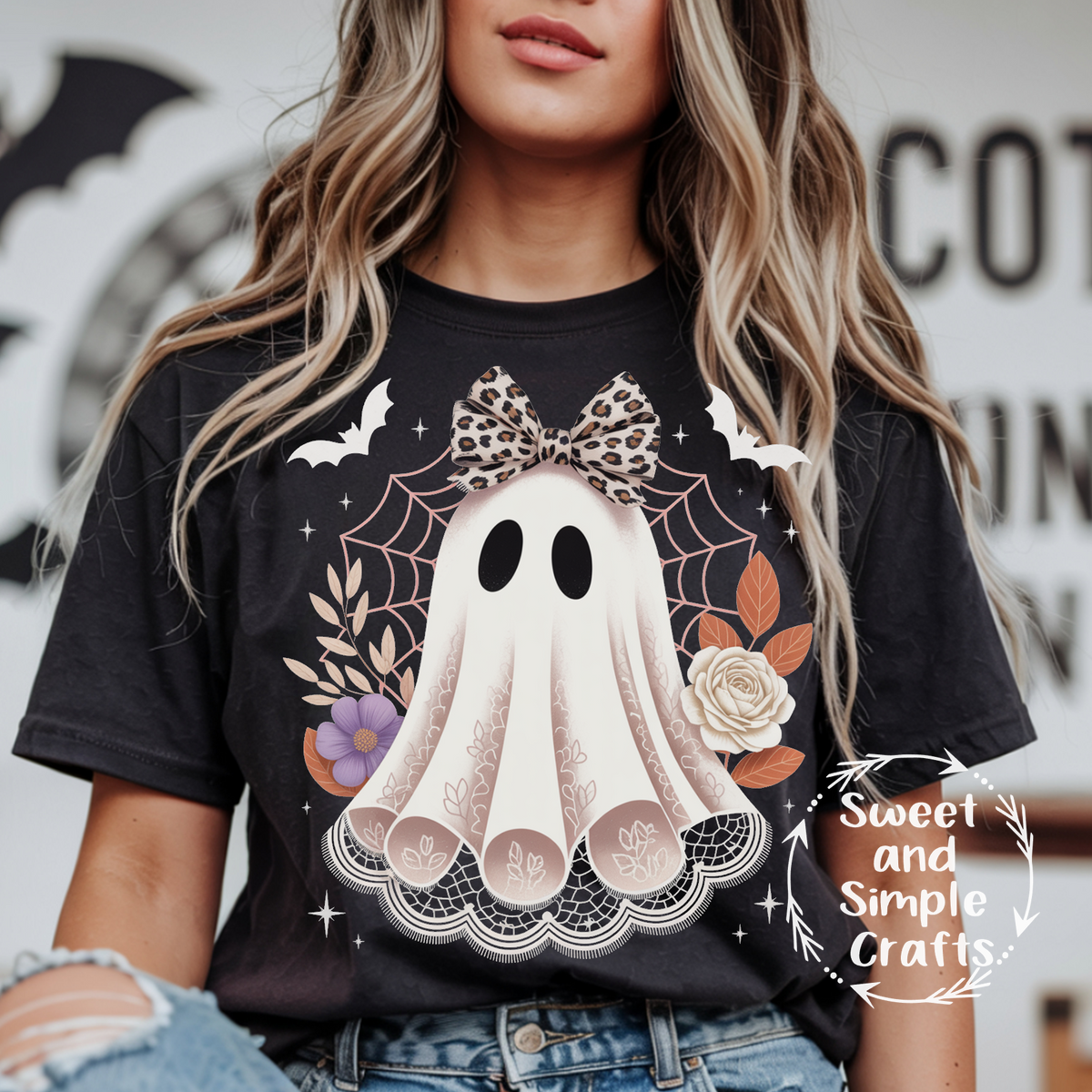 Ghost lace with leopard bow T-shirt
