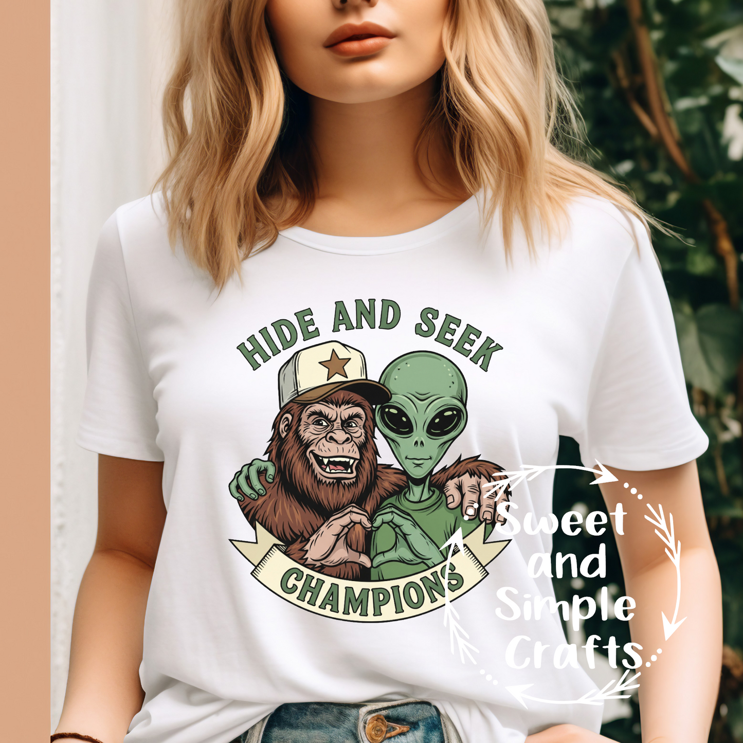 Hide and seek champions T-shirt